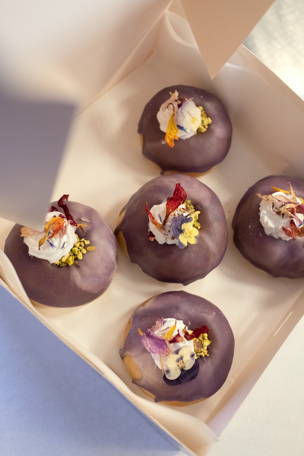 Nados Donuts: food & drinks