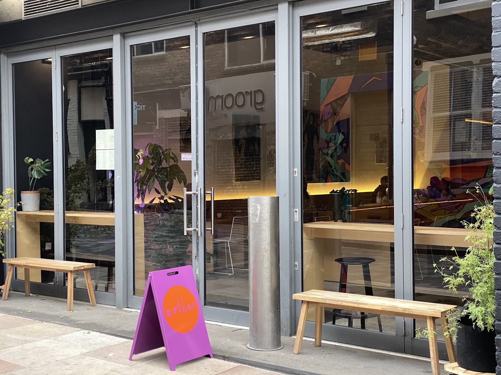 Mother Espresso: the place