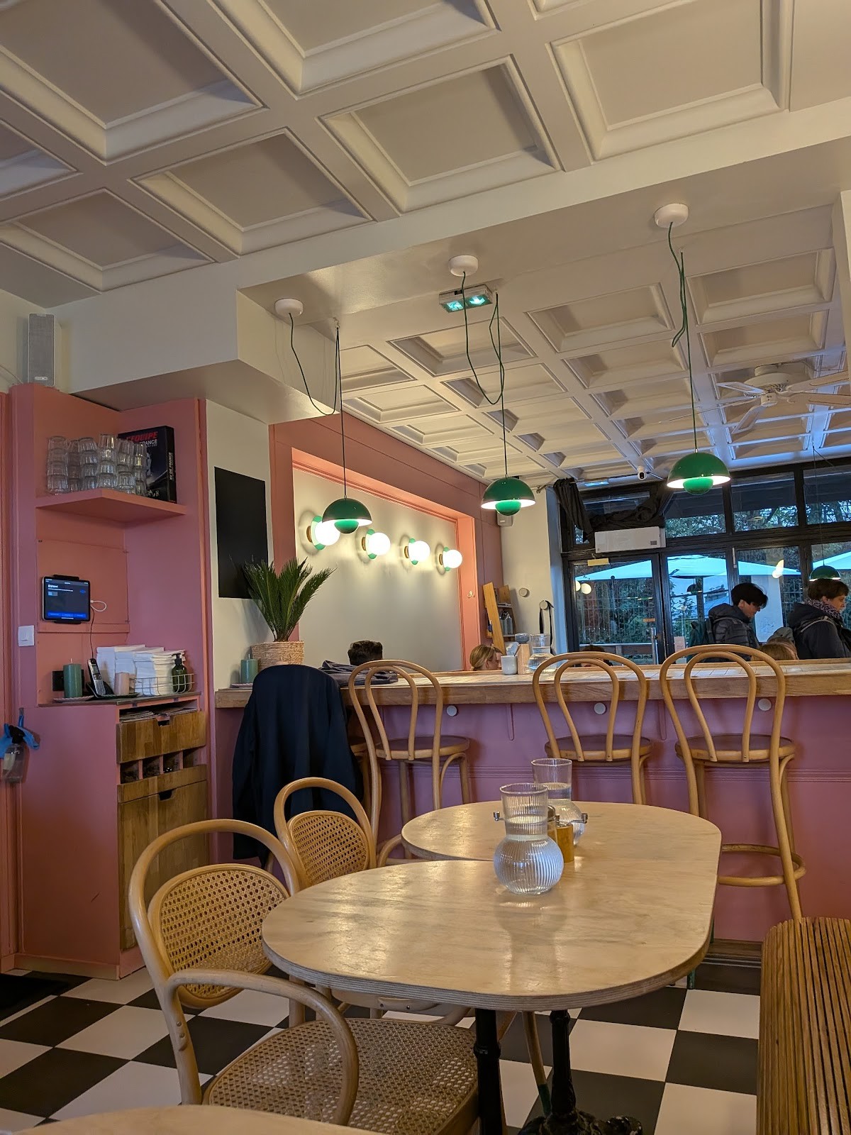 Bon Jo: the place