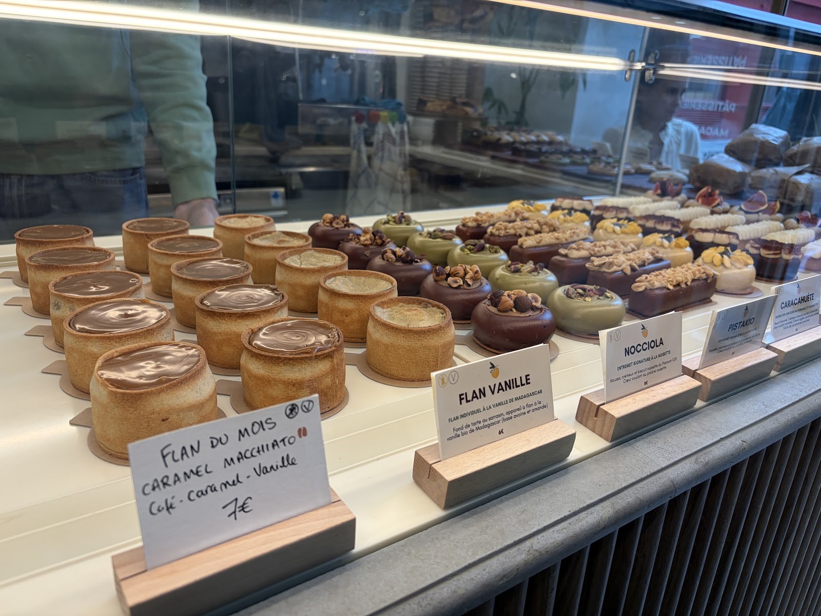 Giardino Paris｜Pâtisserie & Salon de thé: food & drinks