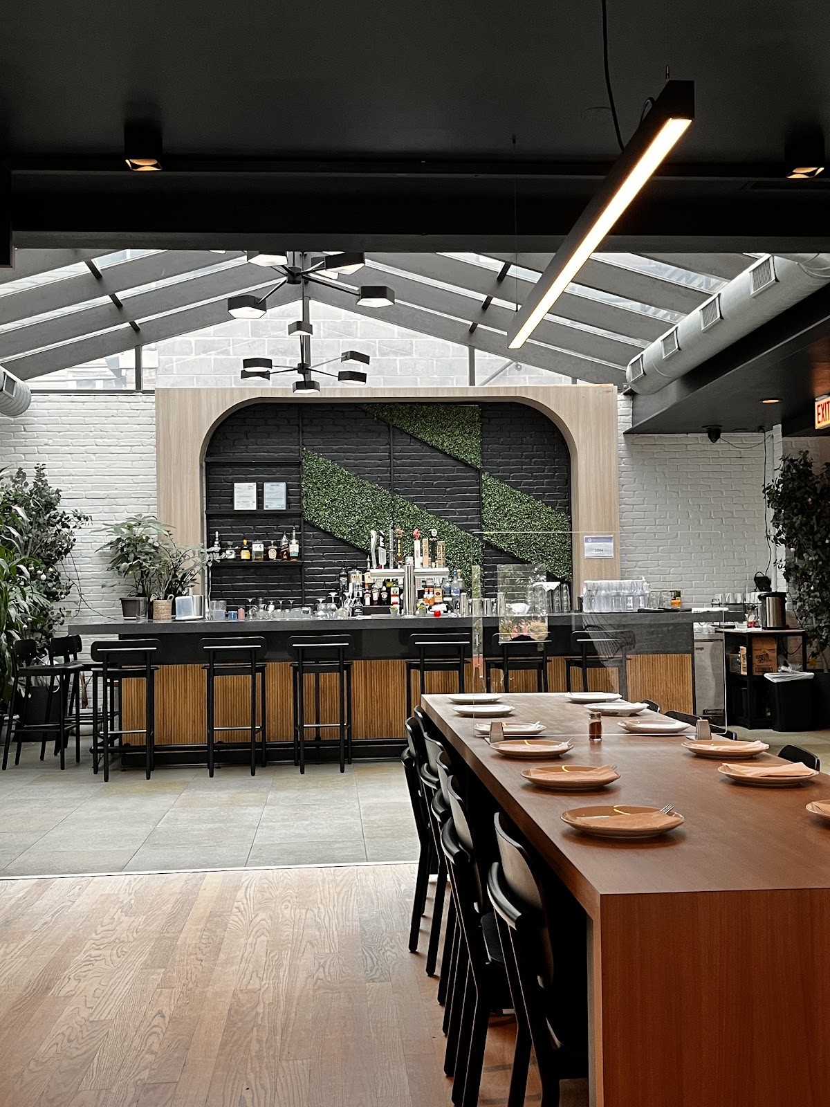 Noble Thai: the place