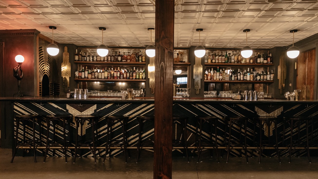 The Fox Bar & Cocktail Club: the place