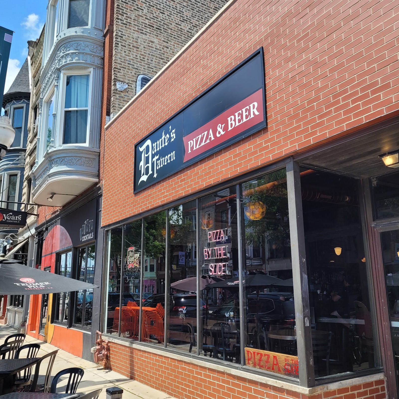 Dante’s Tavern: the place