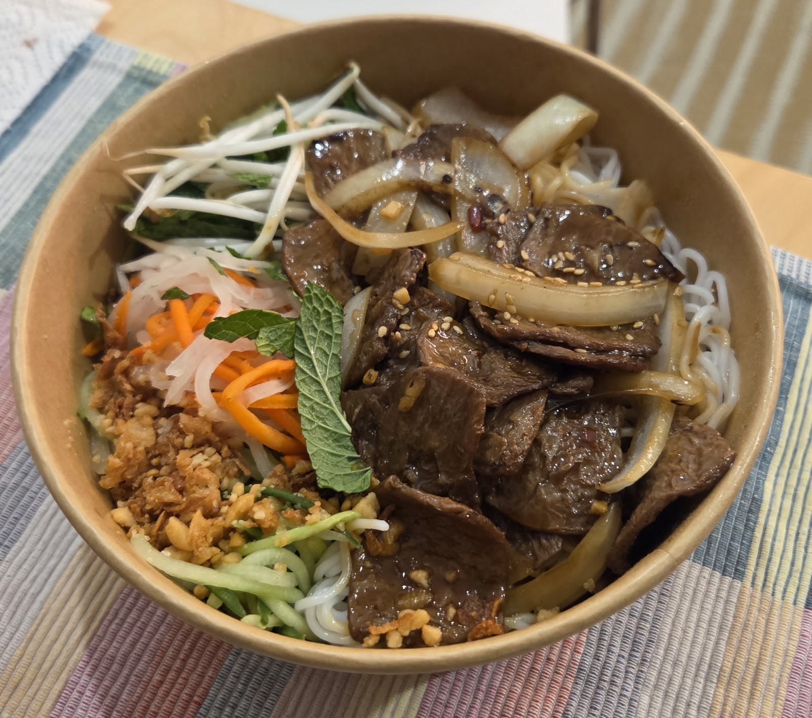 Vevi Restaurant Albertgasse: food & drinks