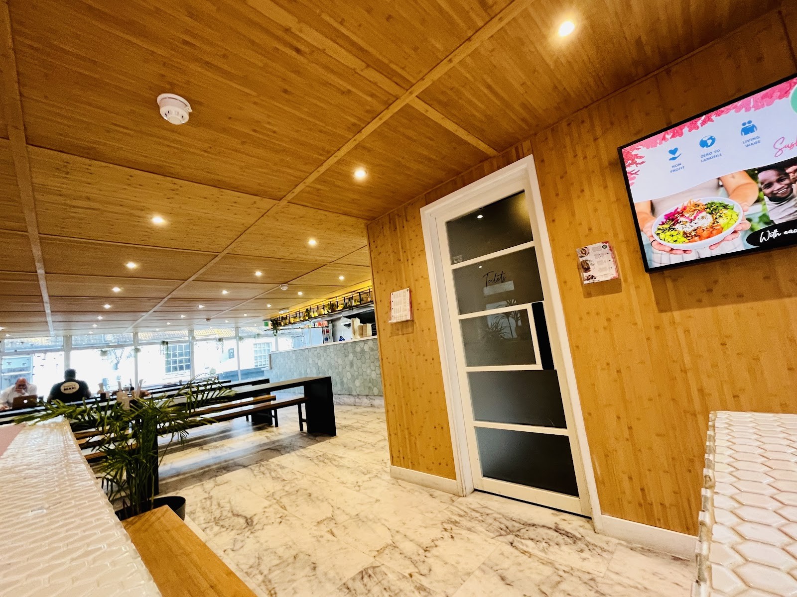 Happy Maki - Sushi Burritos & Bowls: the place