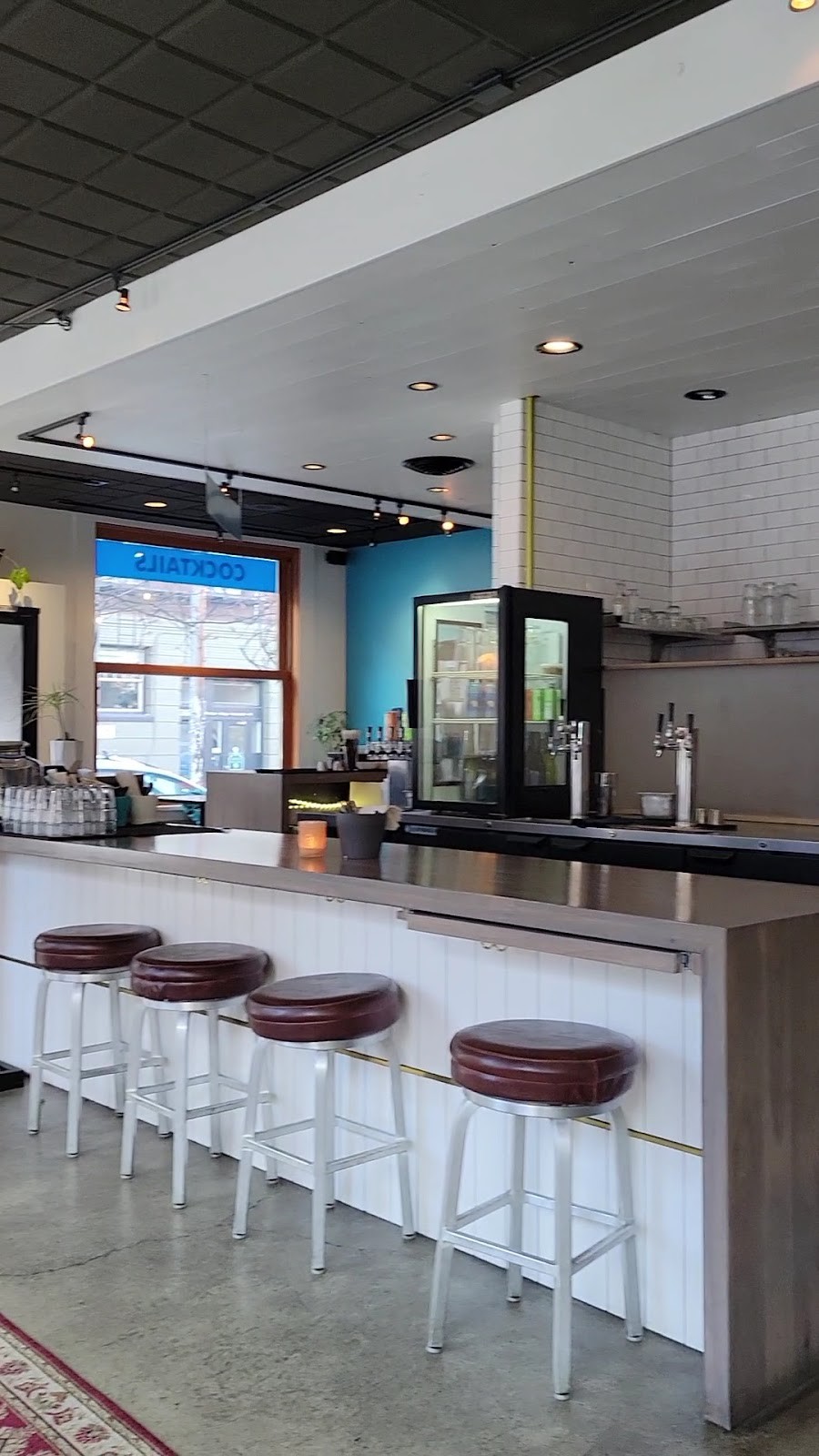 Bhuna Indian Restaurant: the place