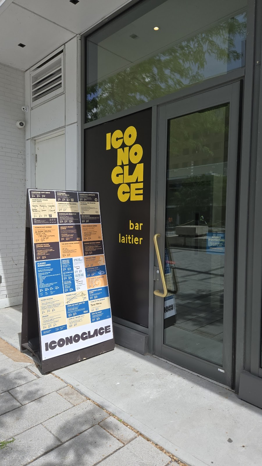Iconoglace Esplanade Tranquille: the place