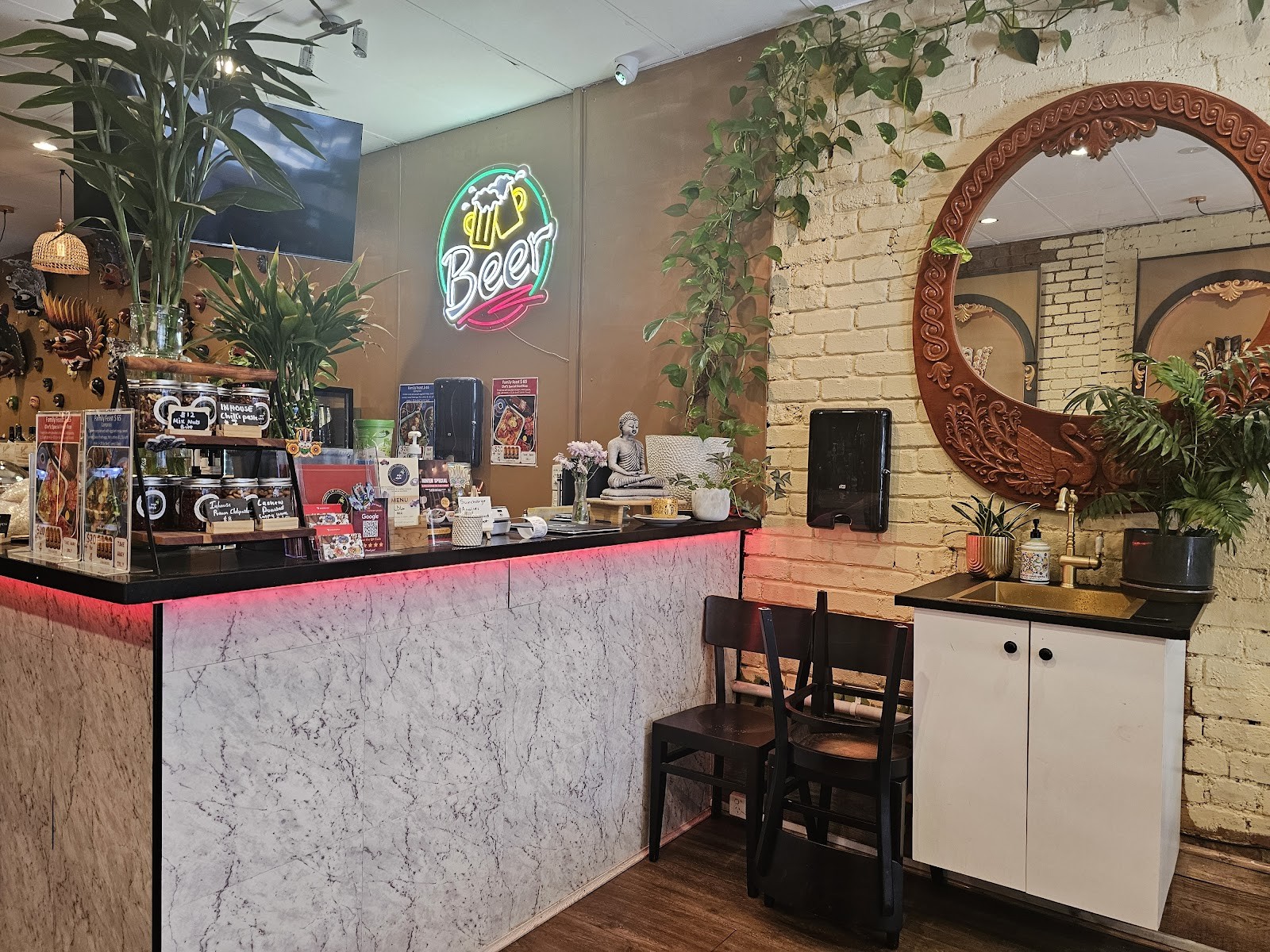 Hop & Spice Ascot Vale: the place