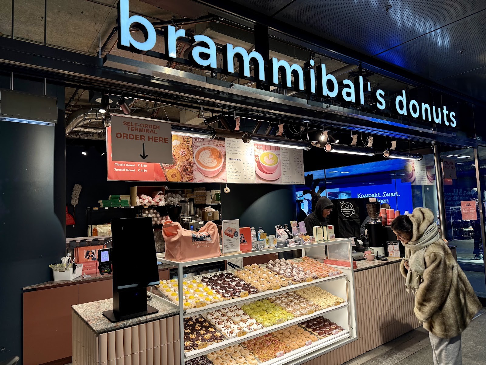 Brammibal's Donuts (Berlin Hauptbahnhof): the place