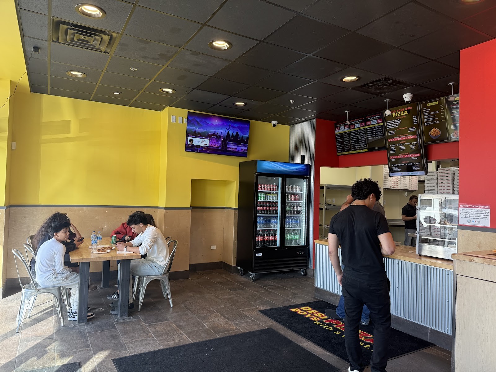 Desi Boys Pizza: the place