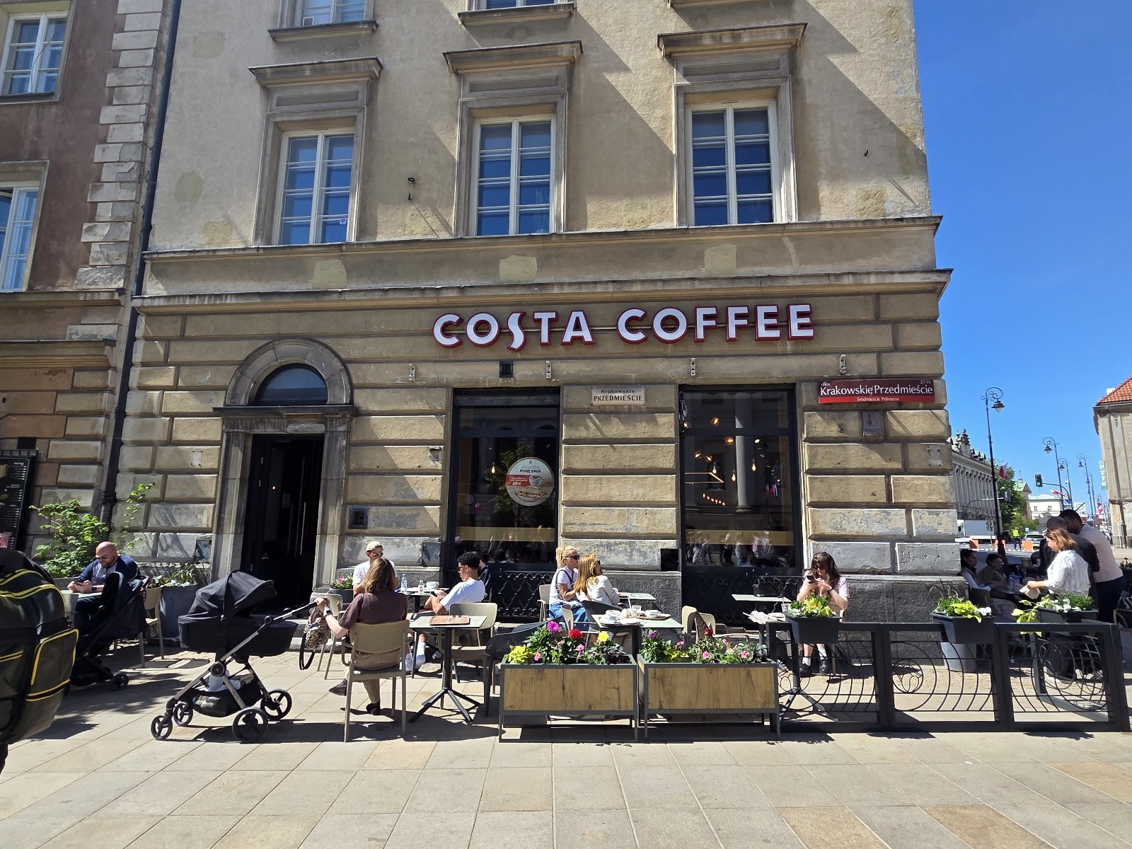 Costa Coffee: the place