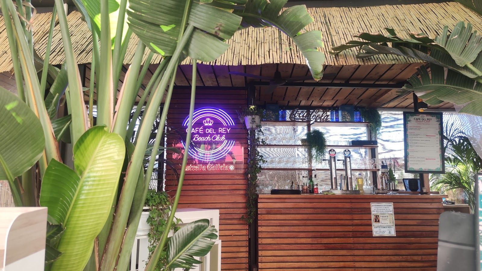 Café del Rey: the place