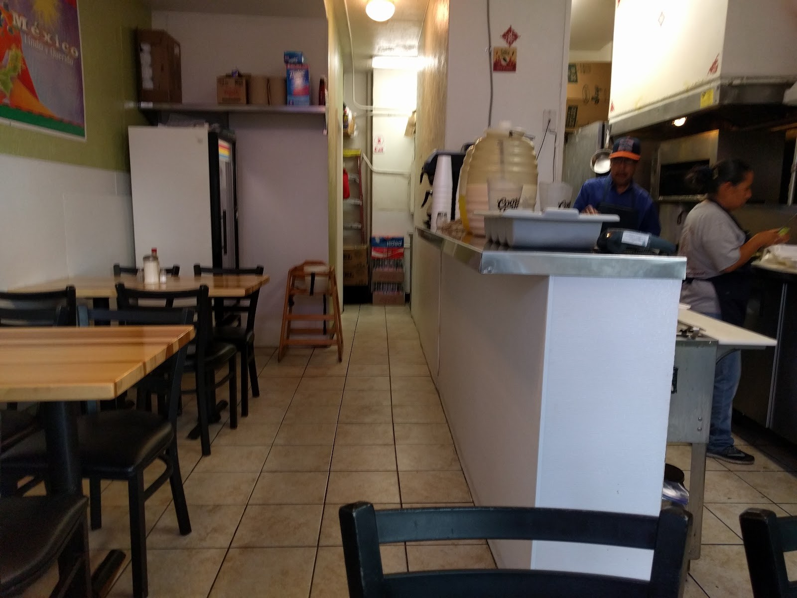 Taqueria La Familia: the place