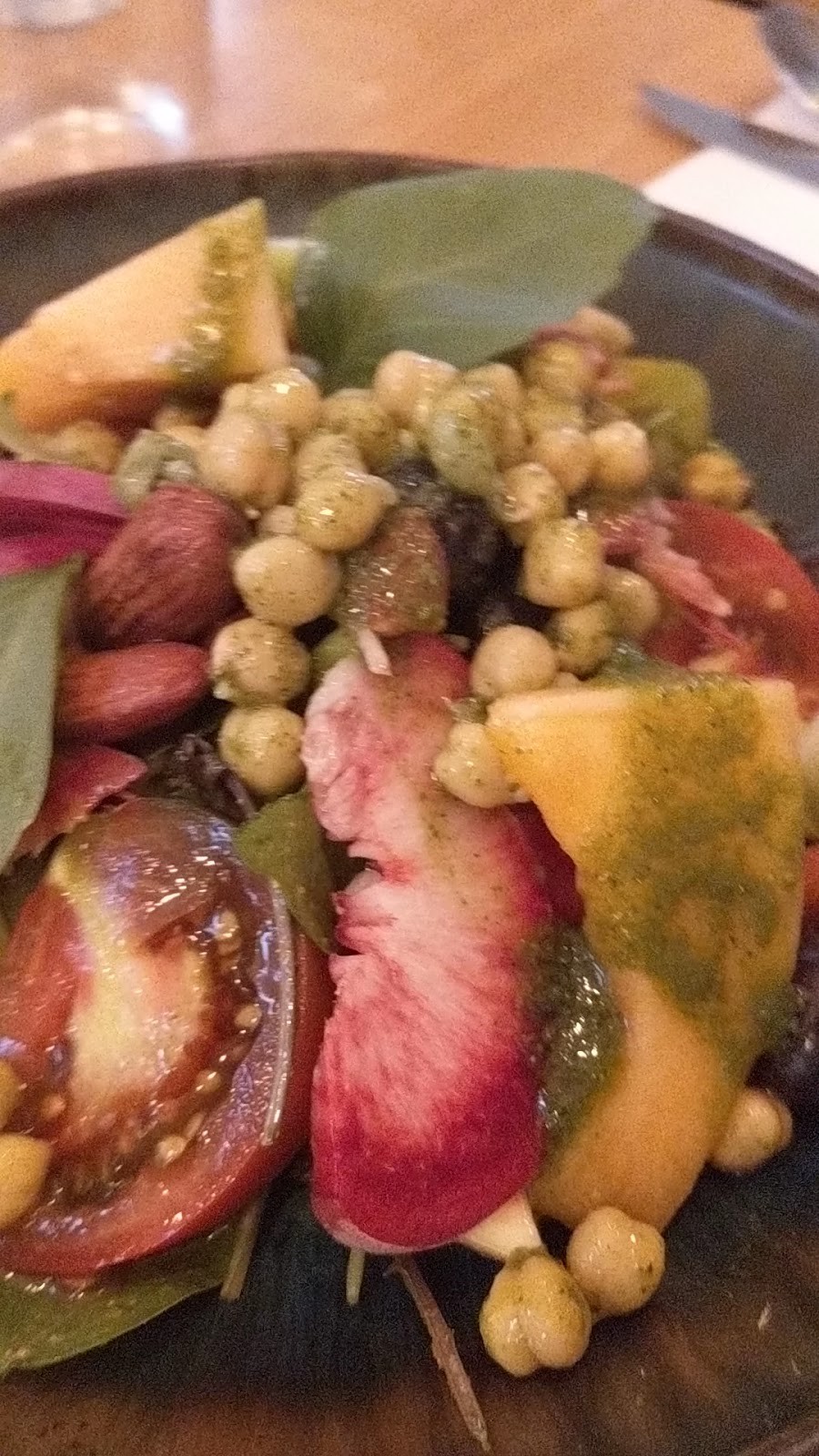 Le Potager de Charlotte: food & drinks