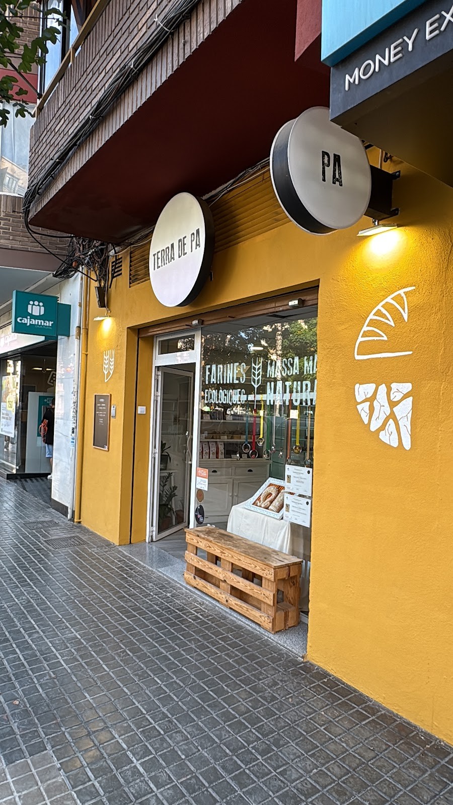 Terra de Pa: the place