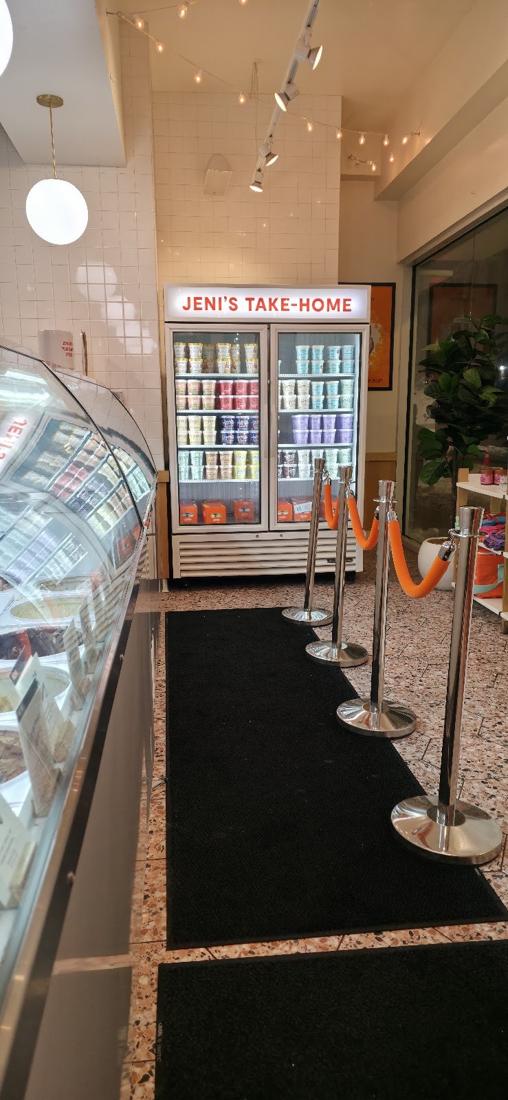 Jeni's Splendid Ice Creams: the place