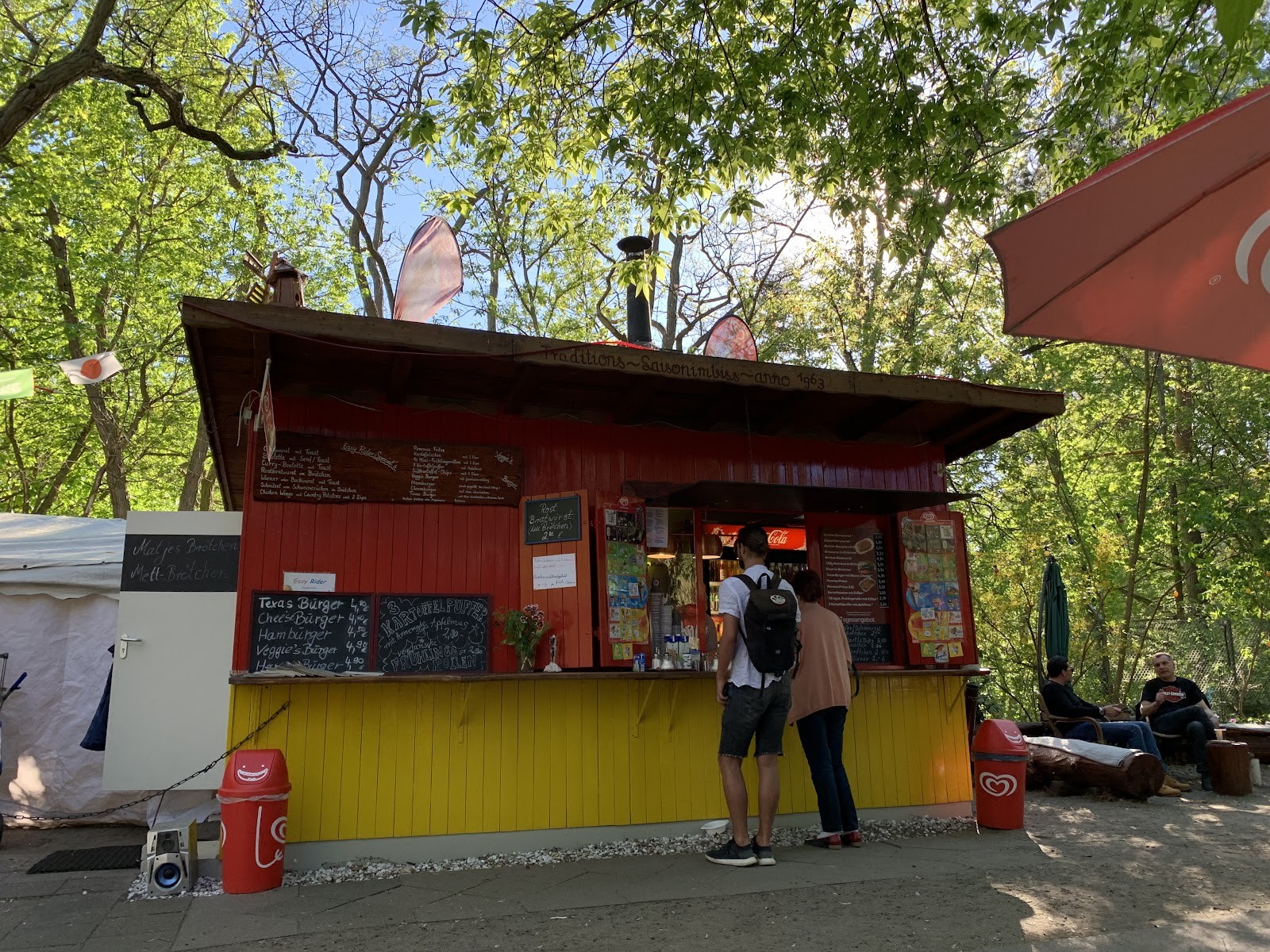 Andis Imbiss "easy rider": the place