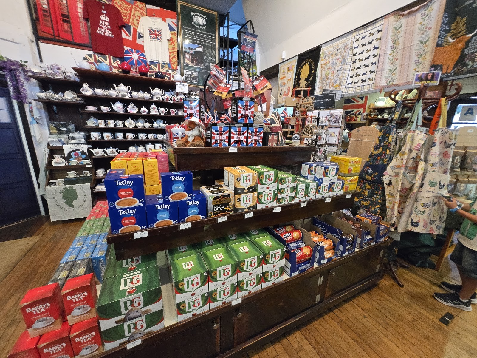 Shakespeare's Corner Shoppe: the place