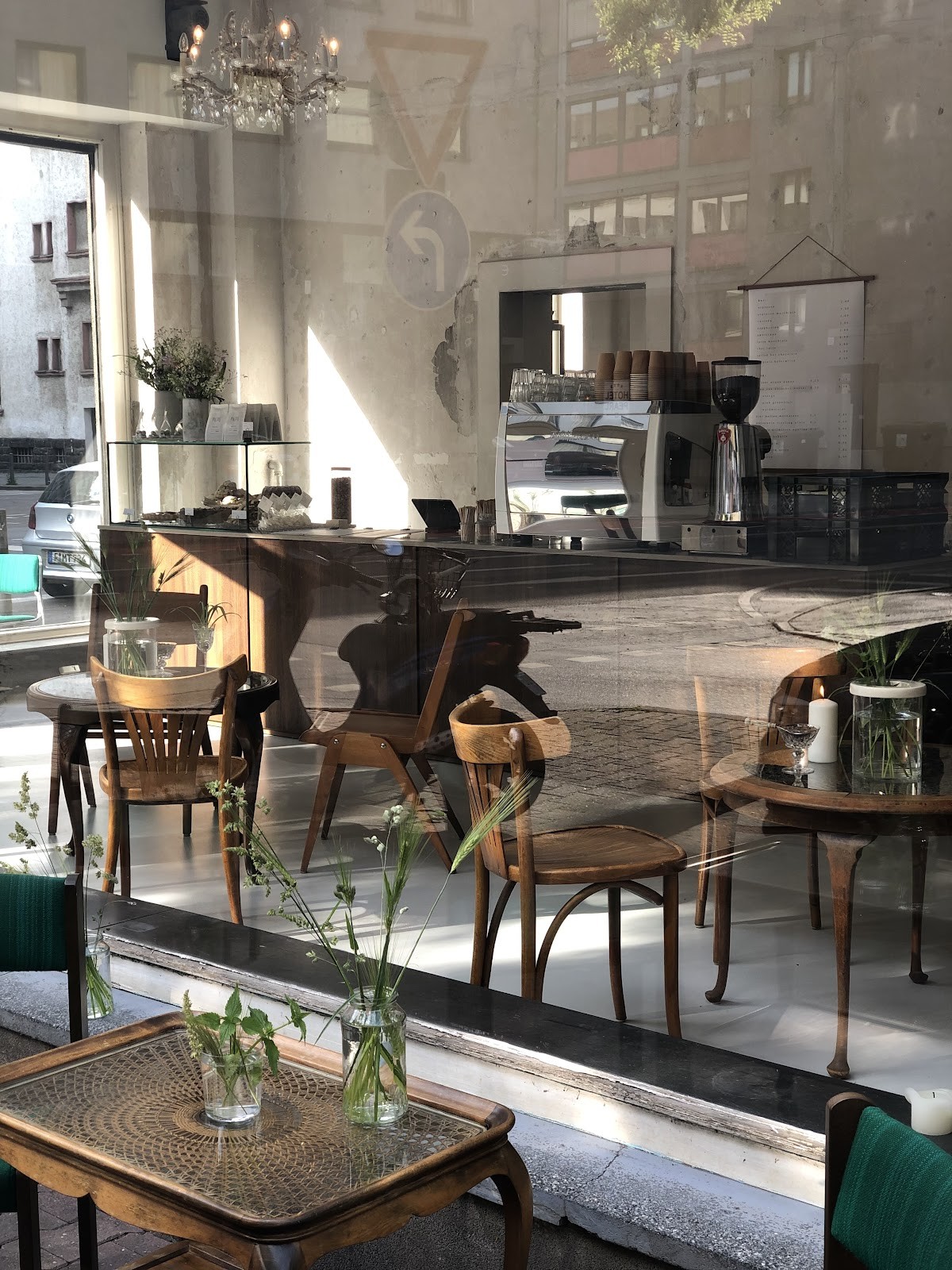 MOMI: the place