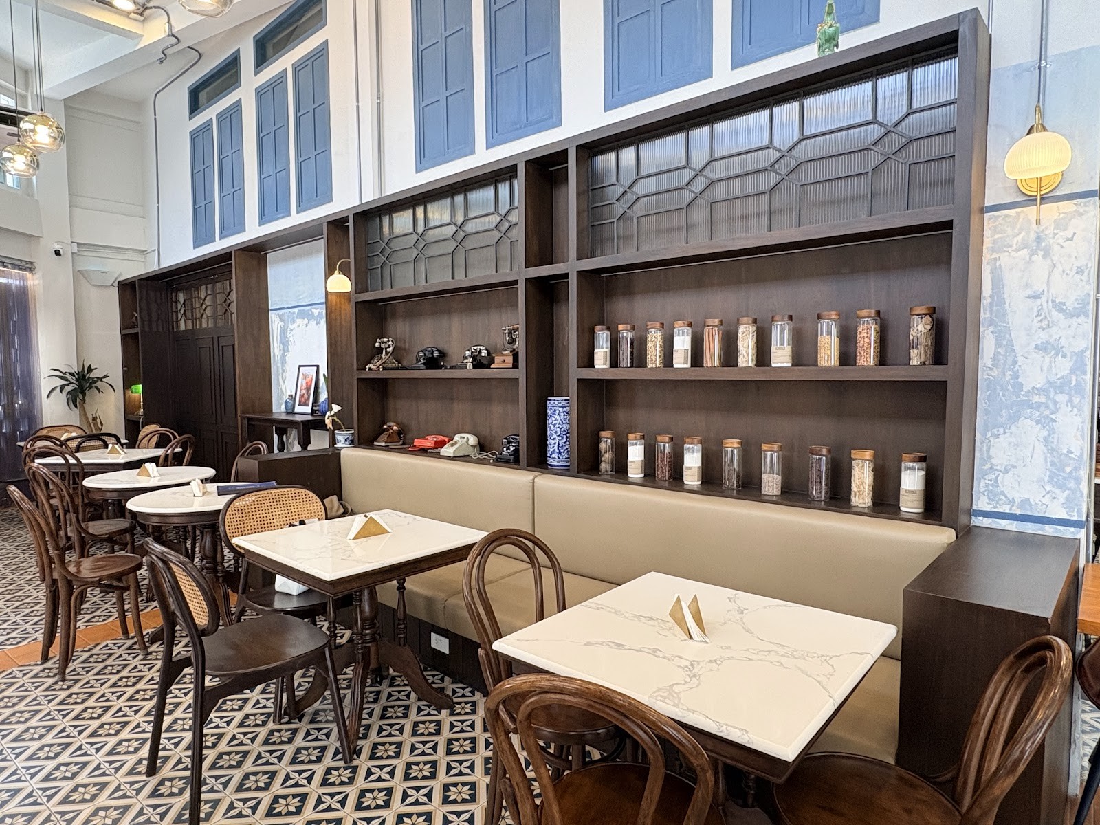 AGAR RAGA - อาการากา | The First AGAR Cafe คาเฟ่แรกที่ทุกจานทำจากวุ้น: the place