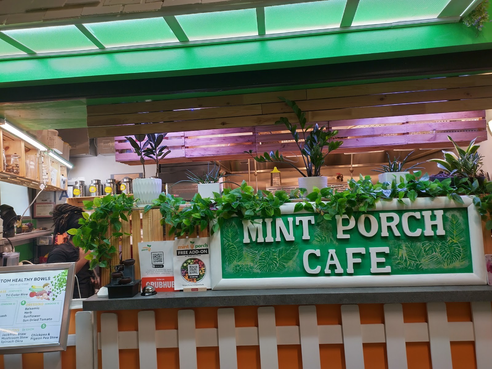 MintPorch Cafe: the place