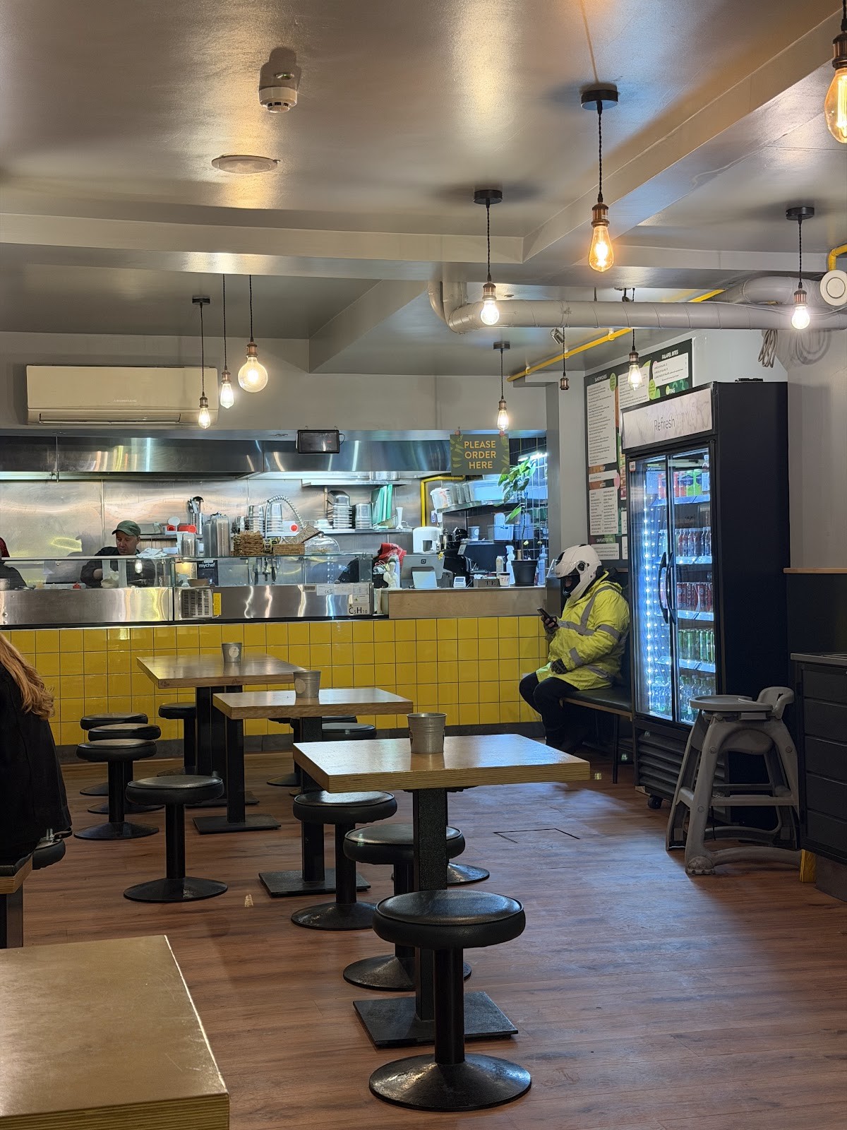 Umi Falafel - Mary St. - Dublin 1: the place