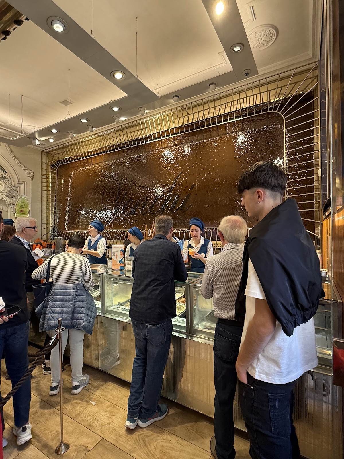 Venchi Cioccolato e Gelato, Roma Via degli Orfani, Pantheon: the place