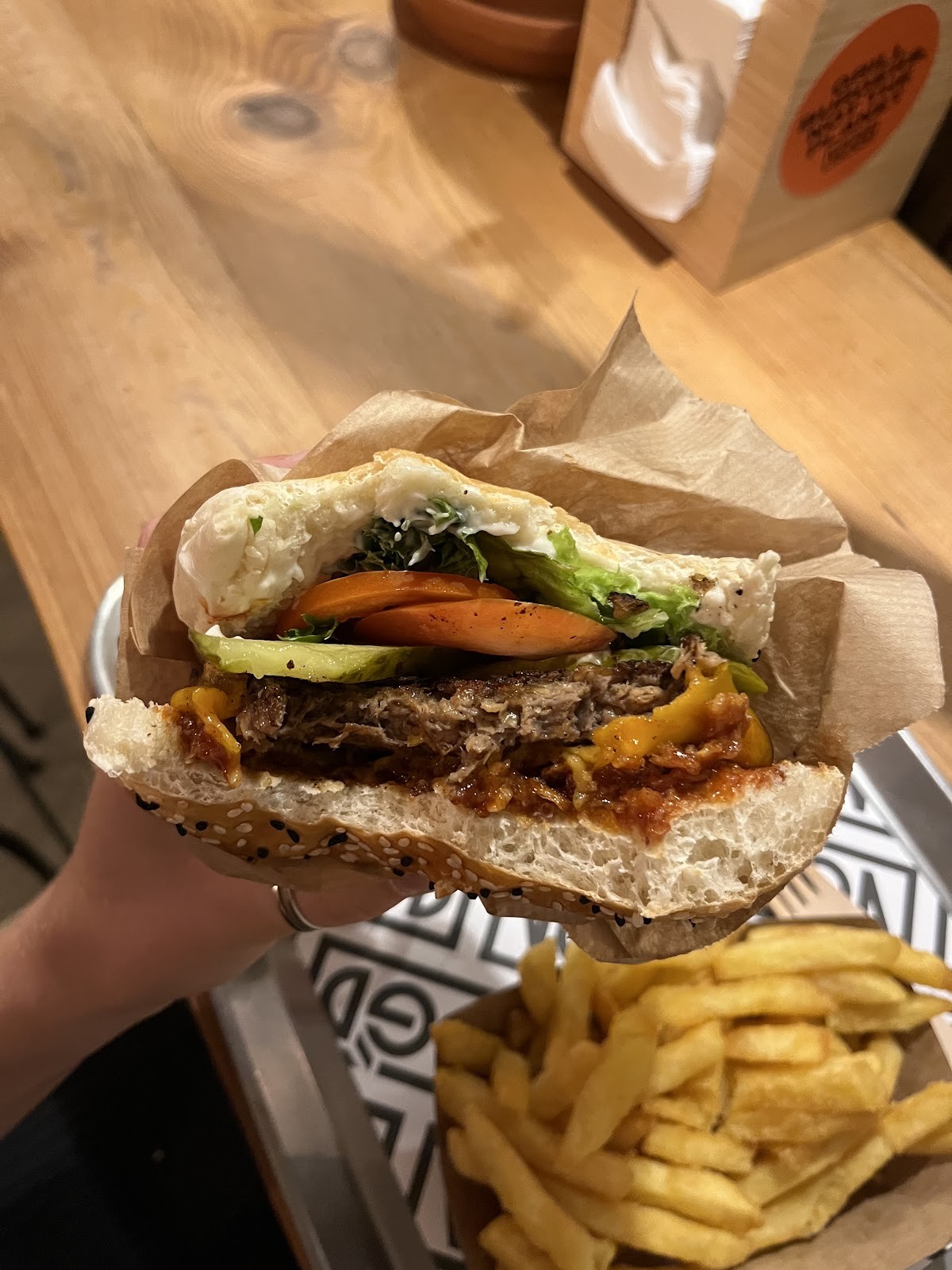 Veg'd - Vegan Burgers - P-Berg: food & drinks