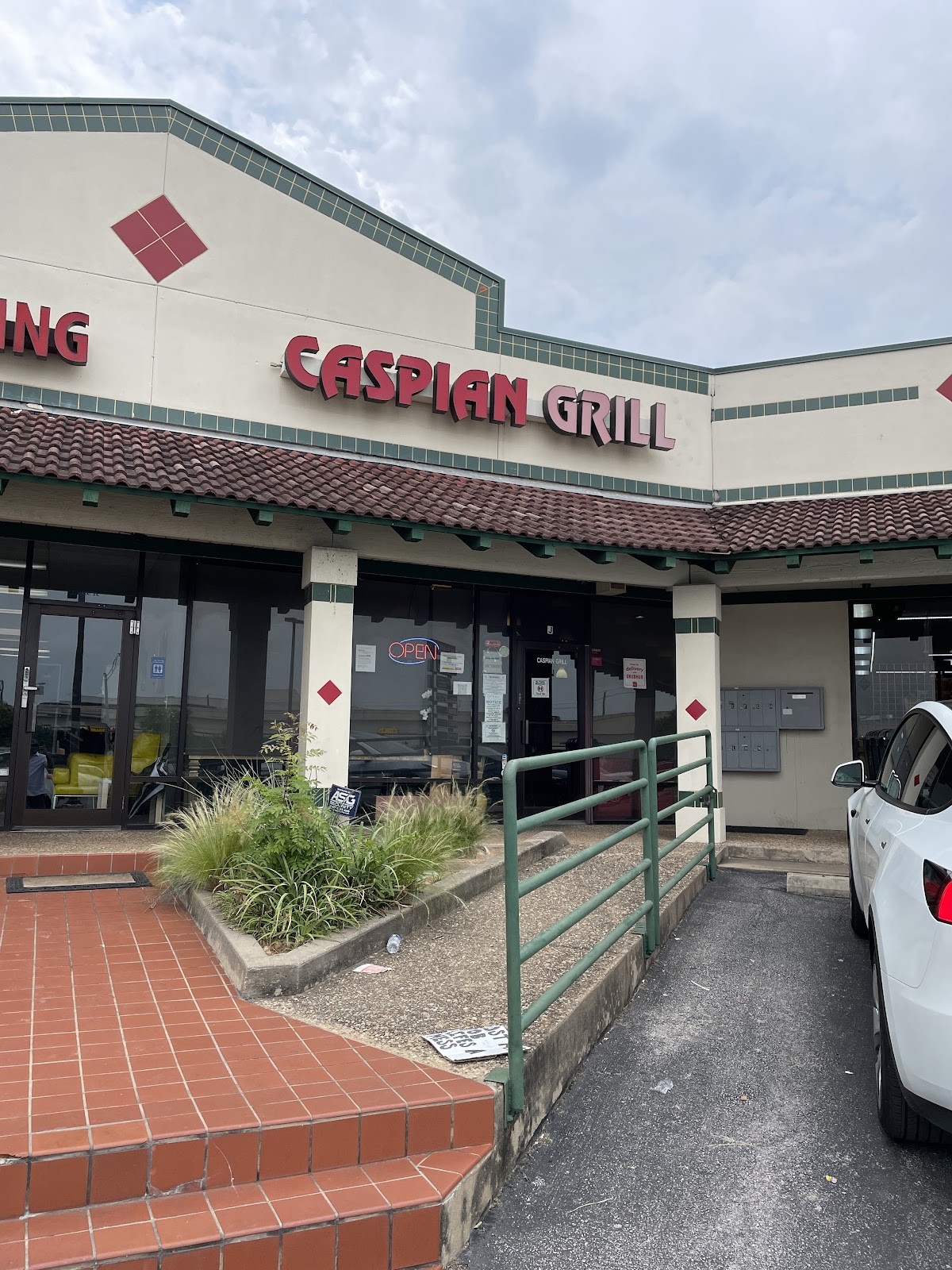 Caspian Grill: the place