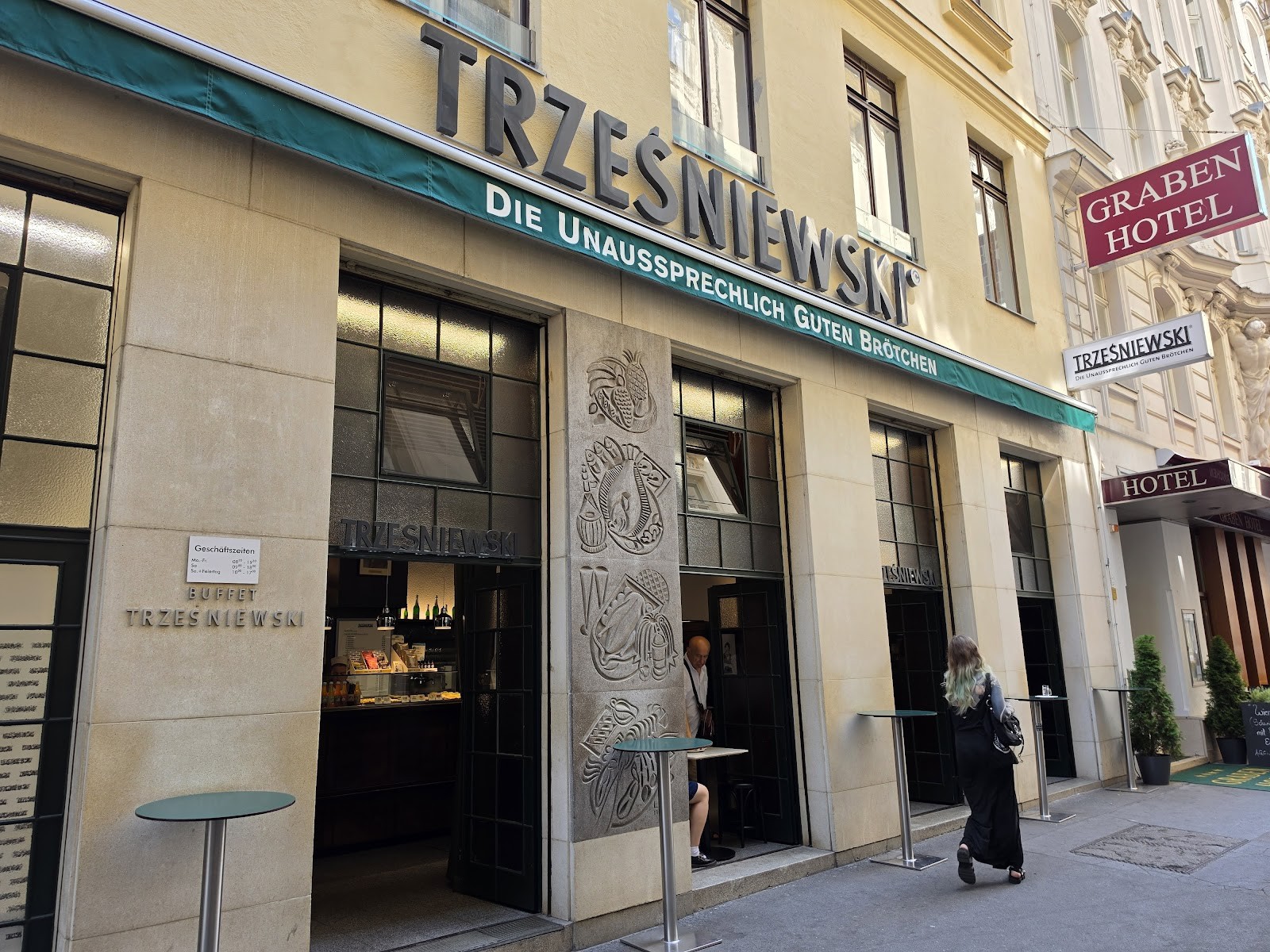 Buffet Trzesniewski Dorotheergasse: the place