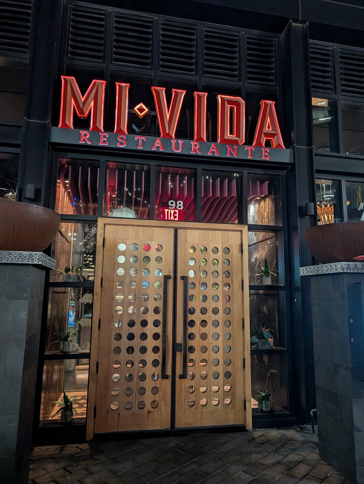 MI VIDA: the place