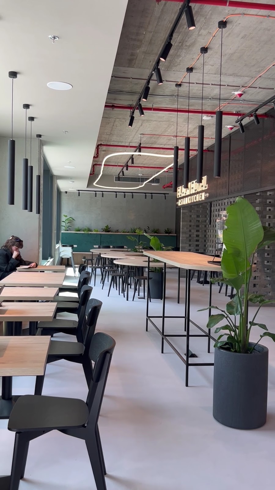 Black Royal - Waltrovka Asian Kitchen & Coffee: the place