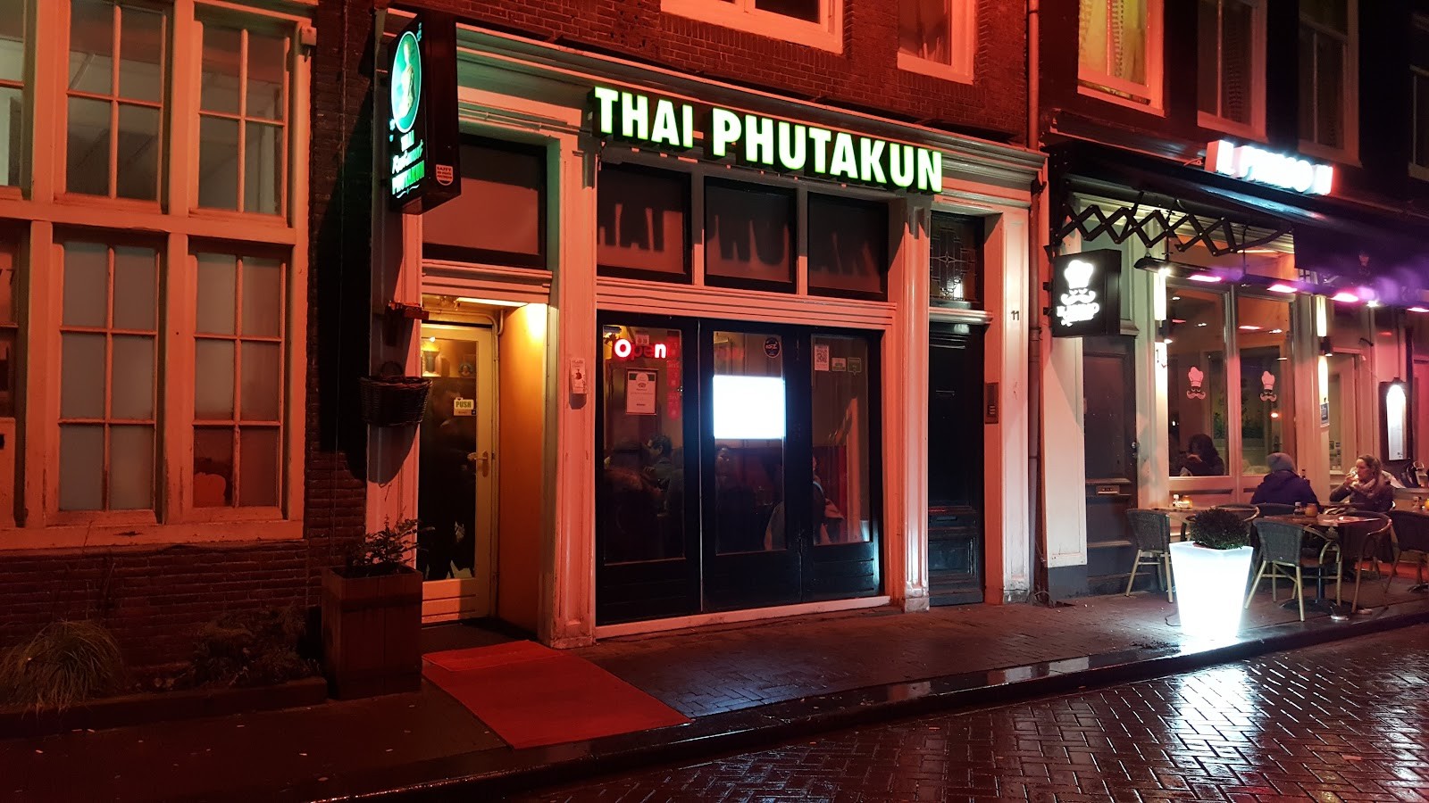 Thai Phutakun: the place