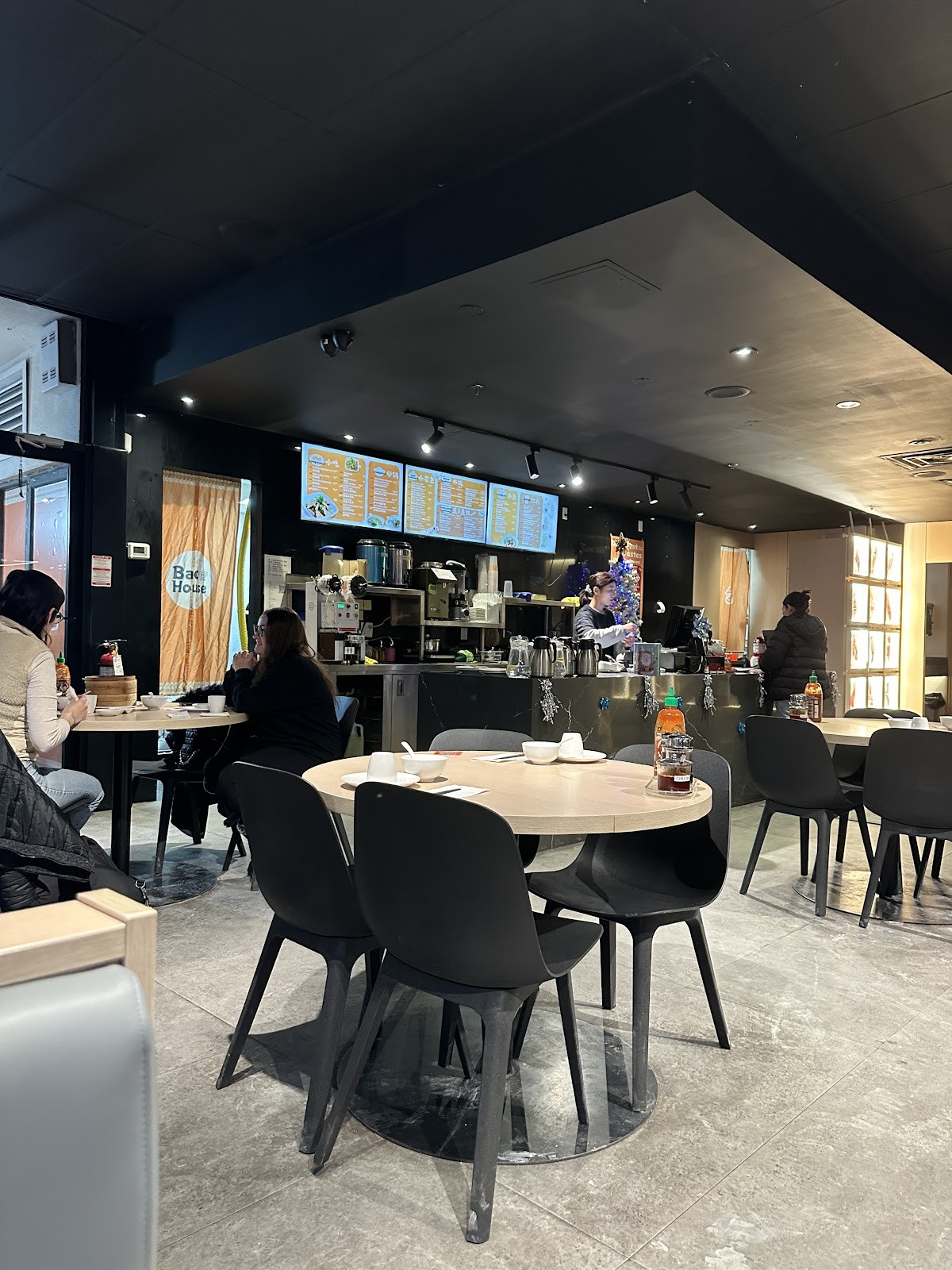 Bao House (Dundas): the place
