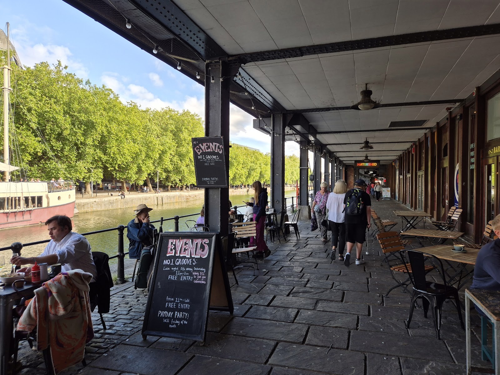 No.1 Harbourside: the place