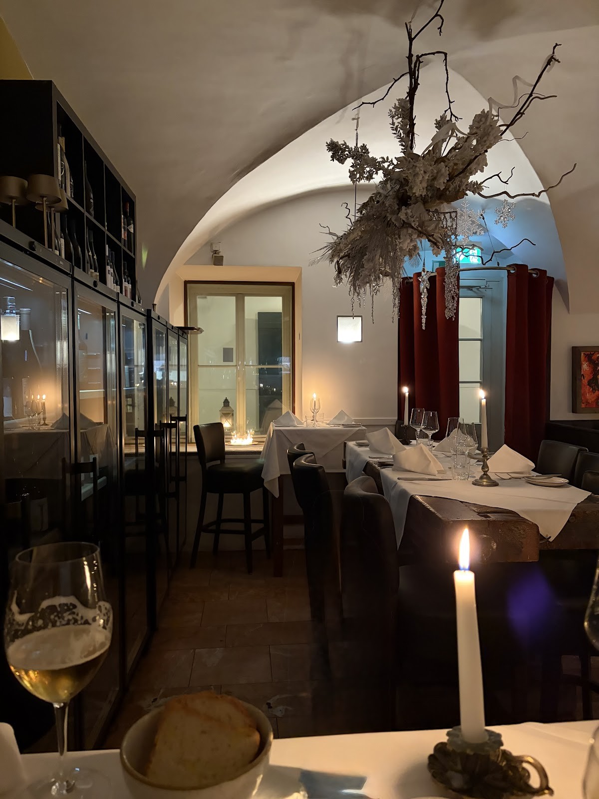 ef16 Restaurant Weinbar: the place