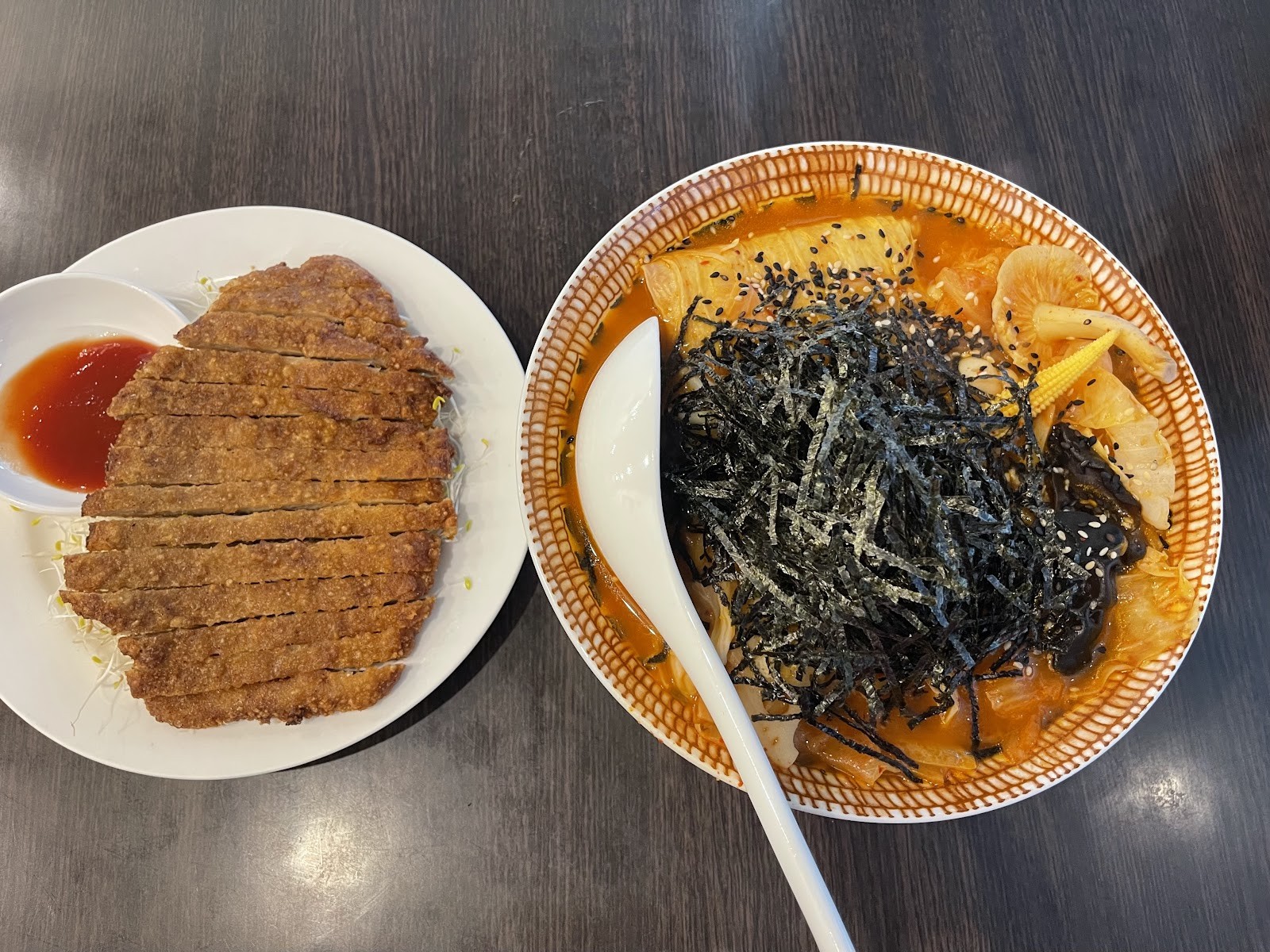 Yukui House 玉葵屋: food & drinks