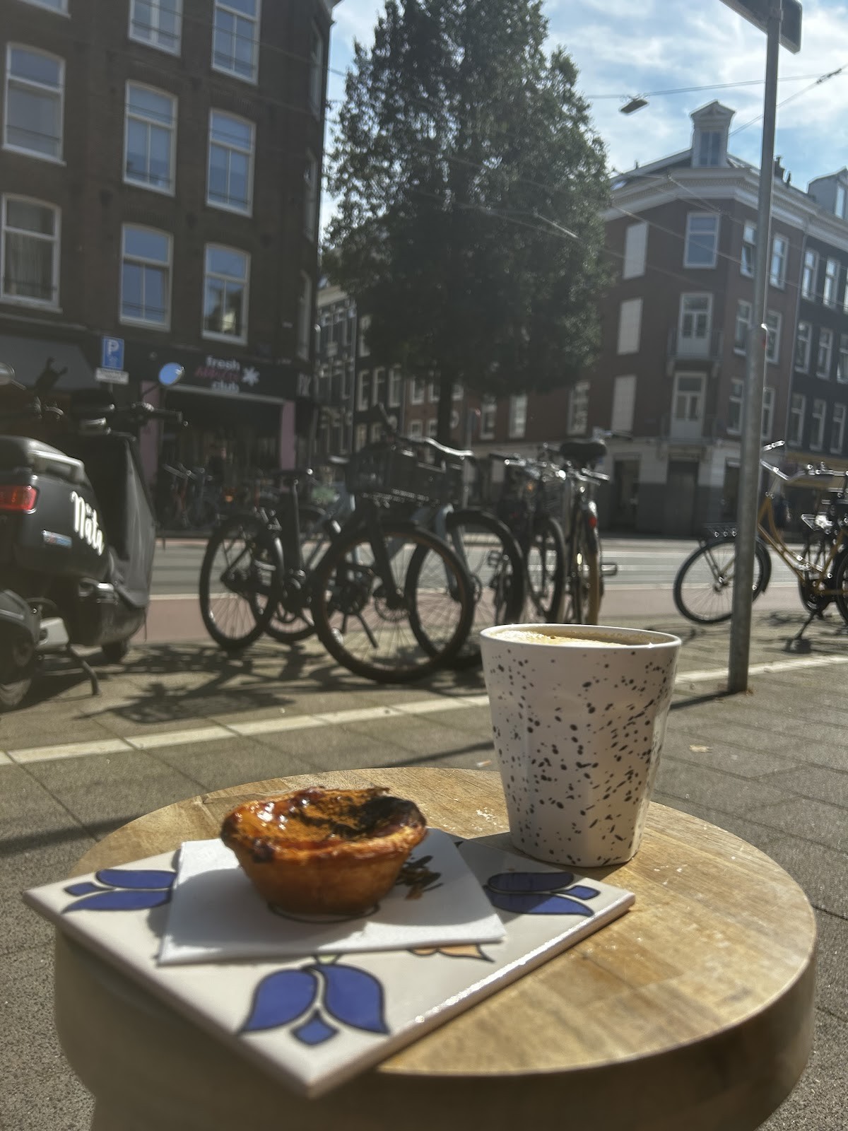 Mister Nata | Haarlemmerdijk: the place