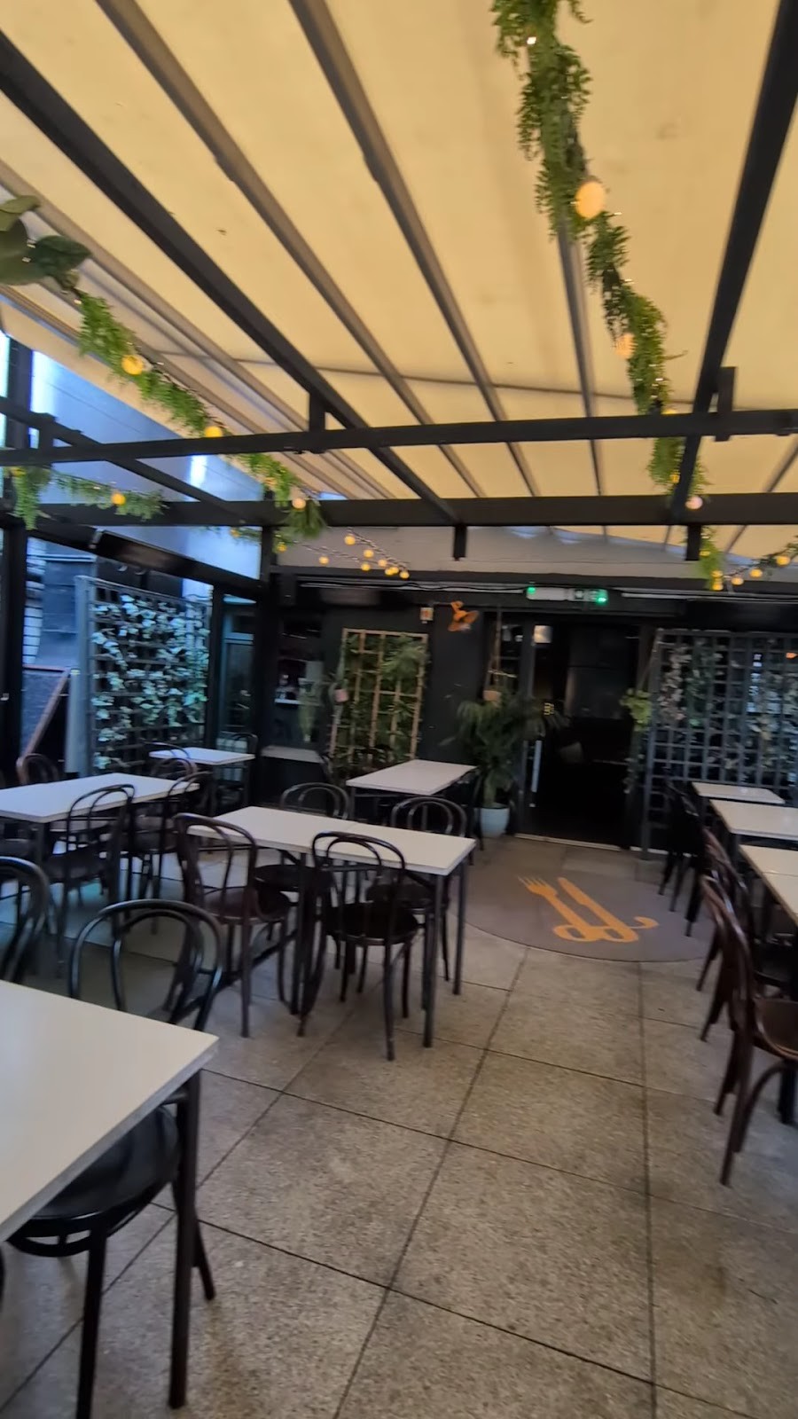 The Woollen Mills: the place