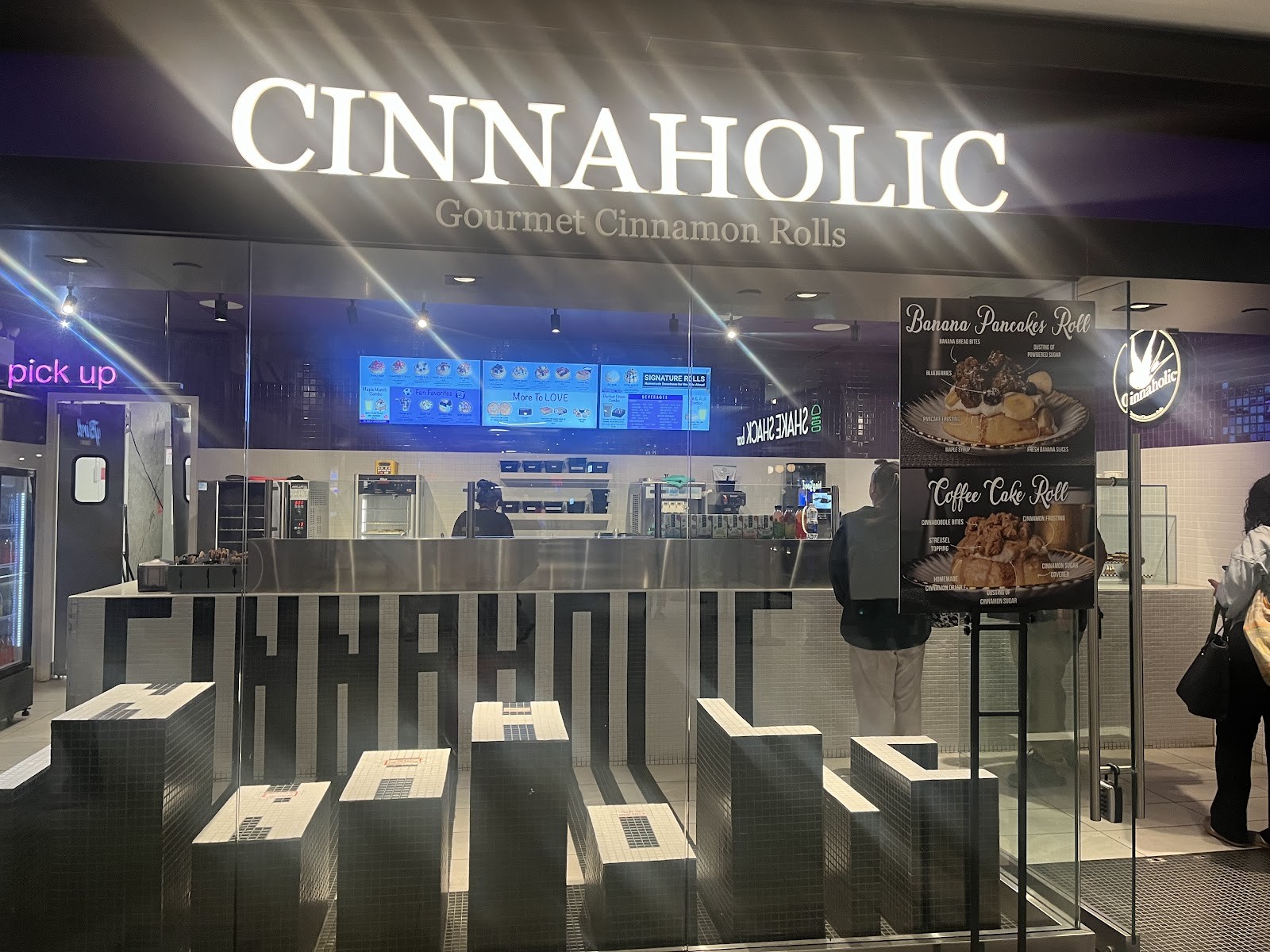 Cinnaholic: the place