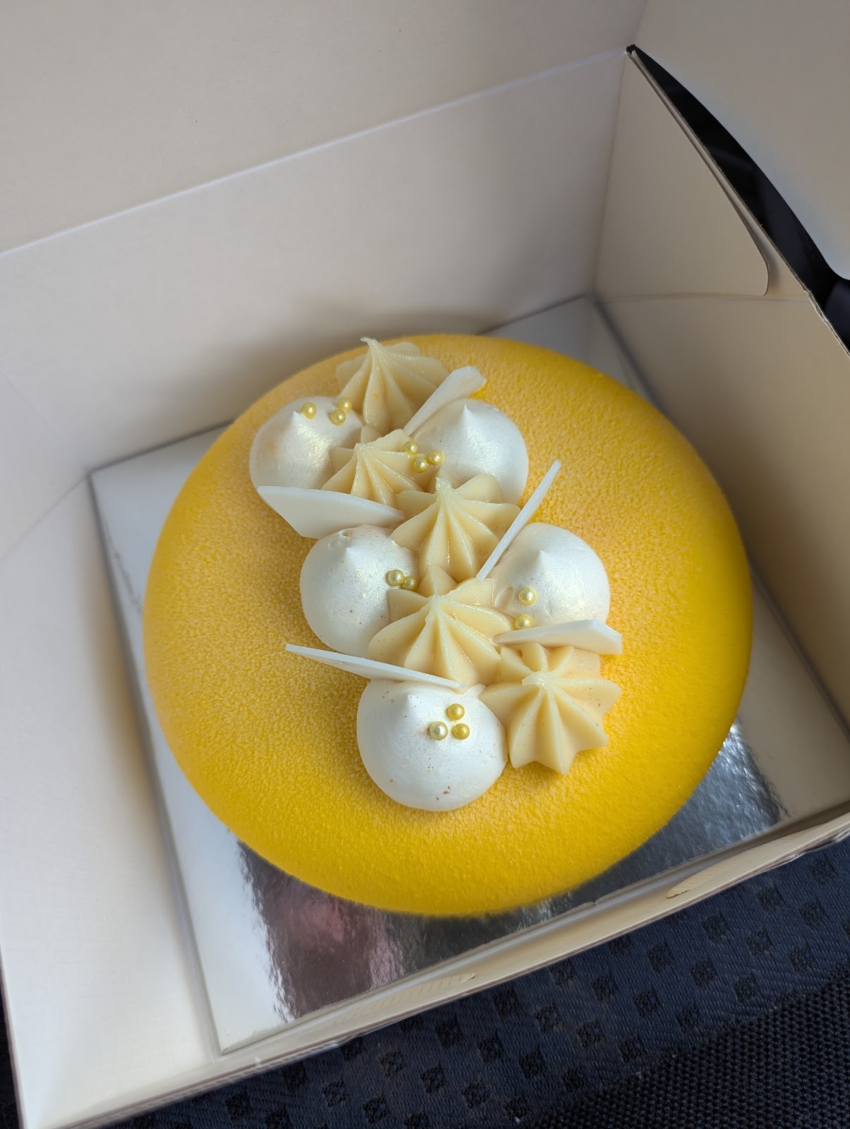 Gingersnap Patisserie: food & drinks