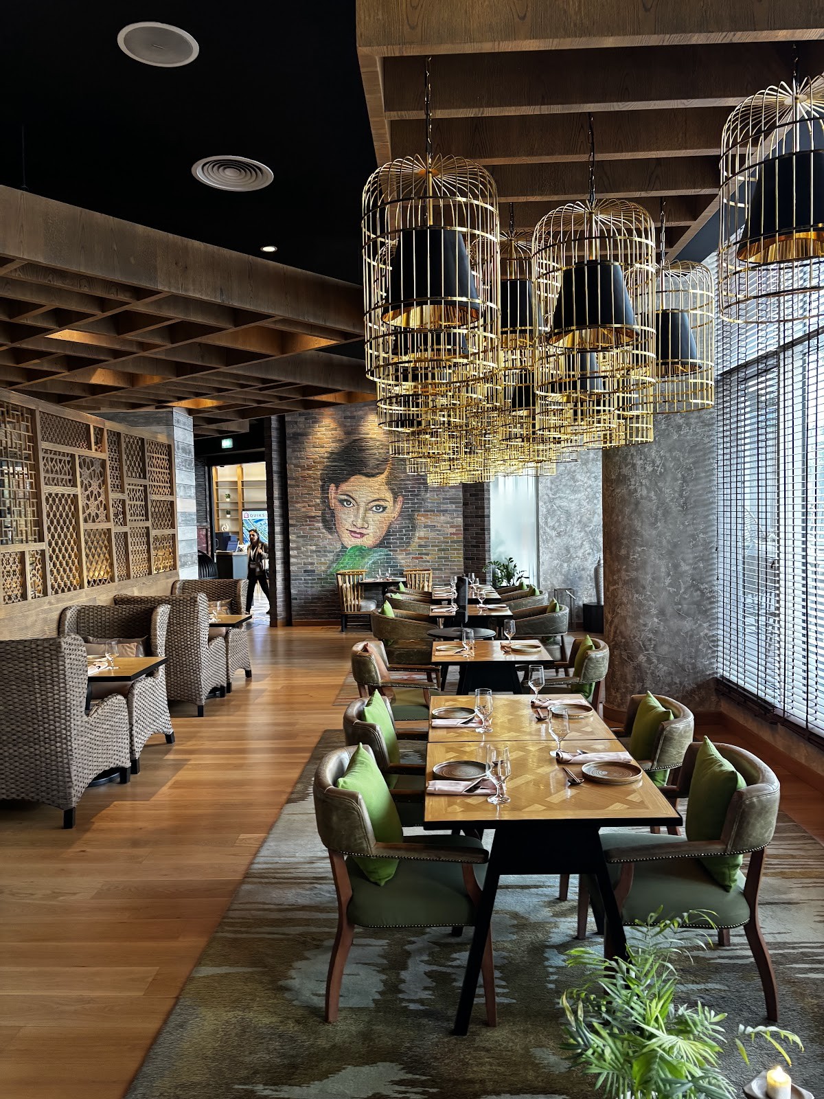 Charm Thai: the place