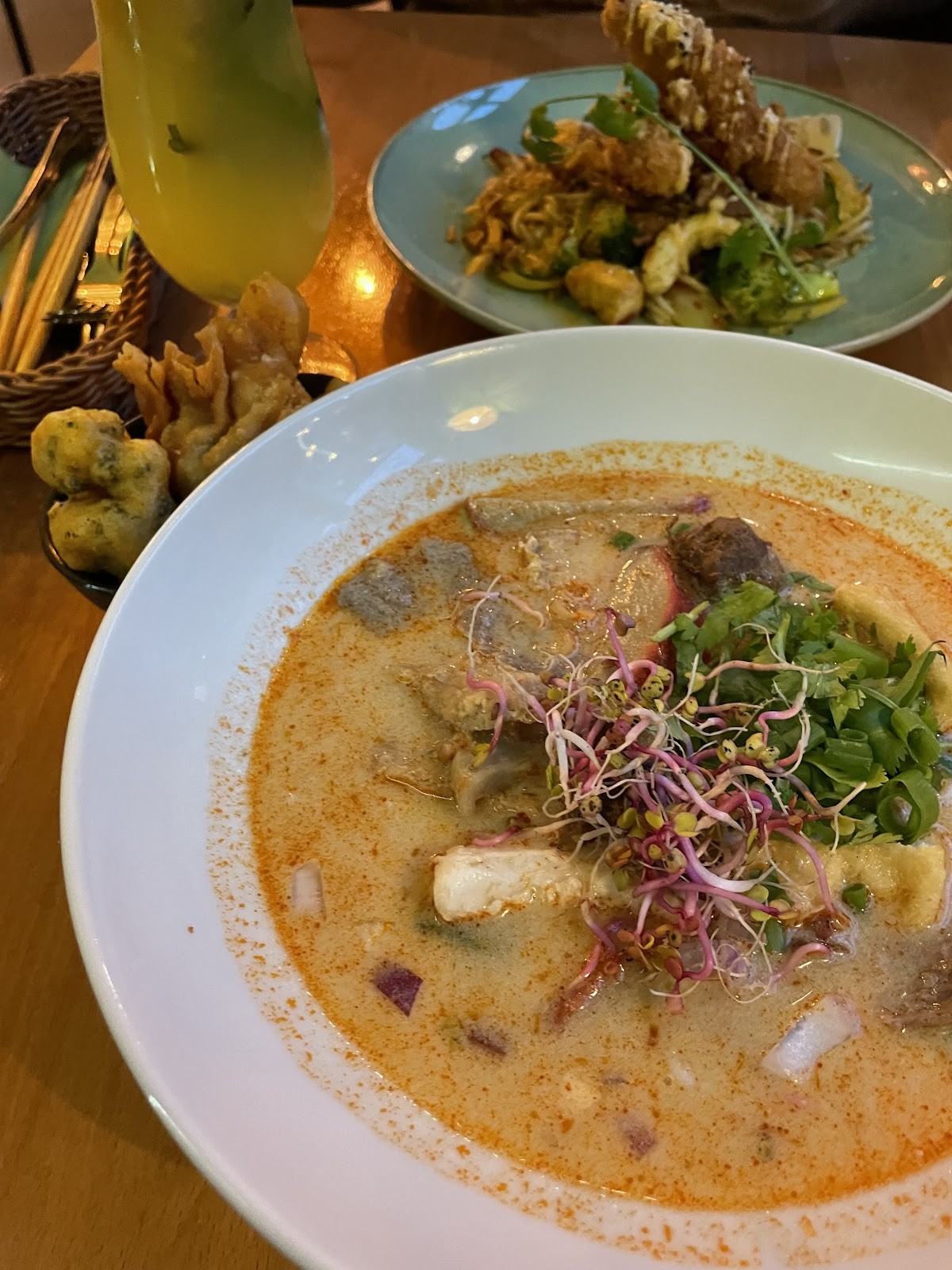 RAU & LA Vegan: food & drinks