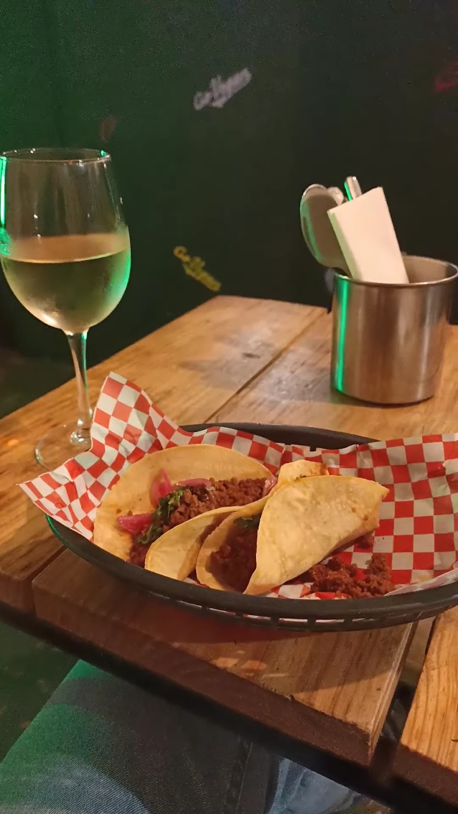 Plant Base: food & drinks