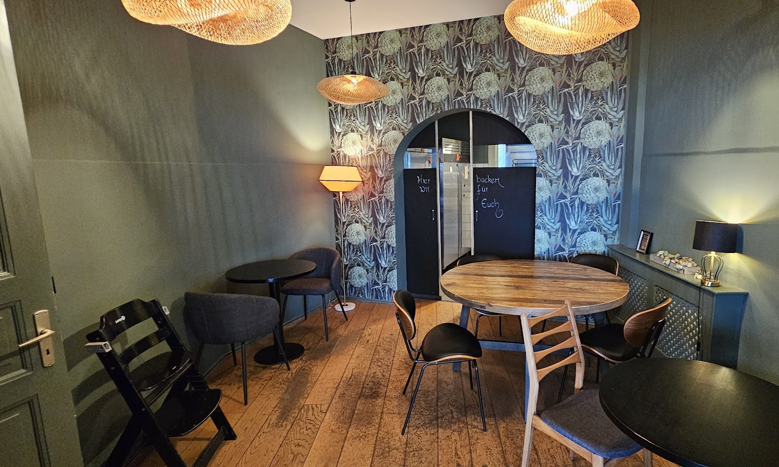Café Fabric: the place