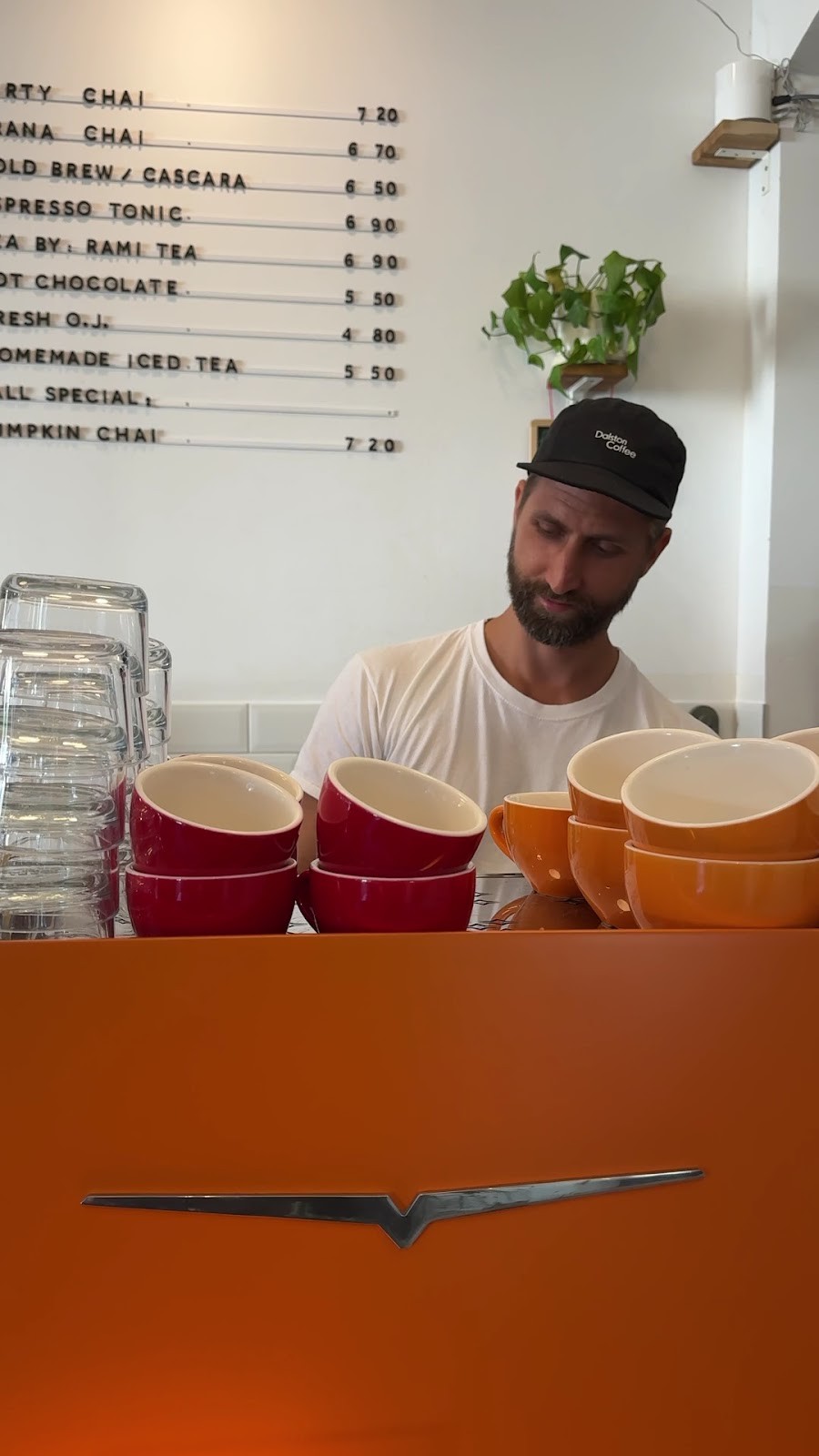 The Good Coffee Society 1020: the place