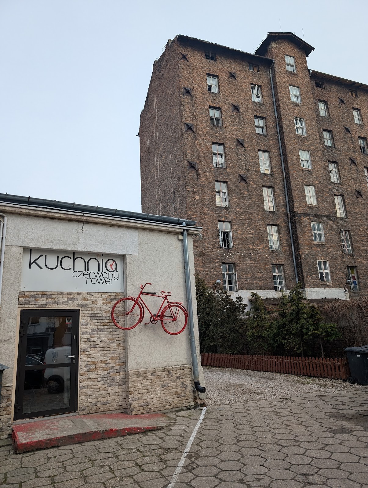 Kuchnia Czerwony Rower: the place