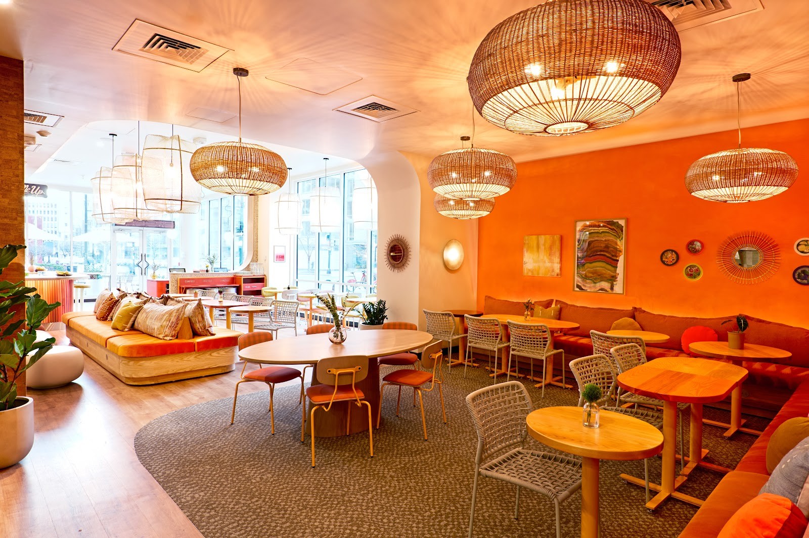 Life Alive Organic Cafe West End: the place