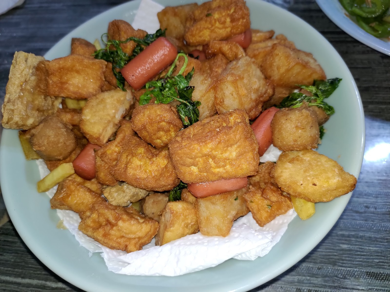 Vegetable Fried Food 馥野蔬食炸物 - Fù Yě Shū Shí Zhà Wù: food & drinks