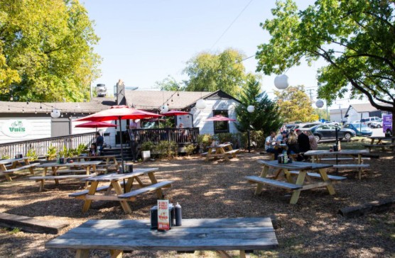 Vui's Kitchen - Berry Hill: the place